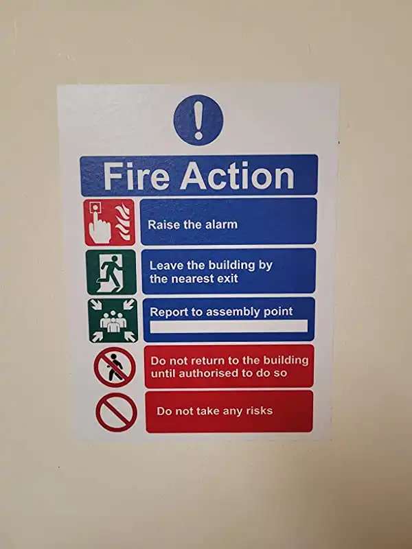 Cartello Antincendio Vsafety 12005 AN-R - Azione In Caso Di Incendio - 150x200 Mm