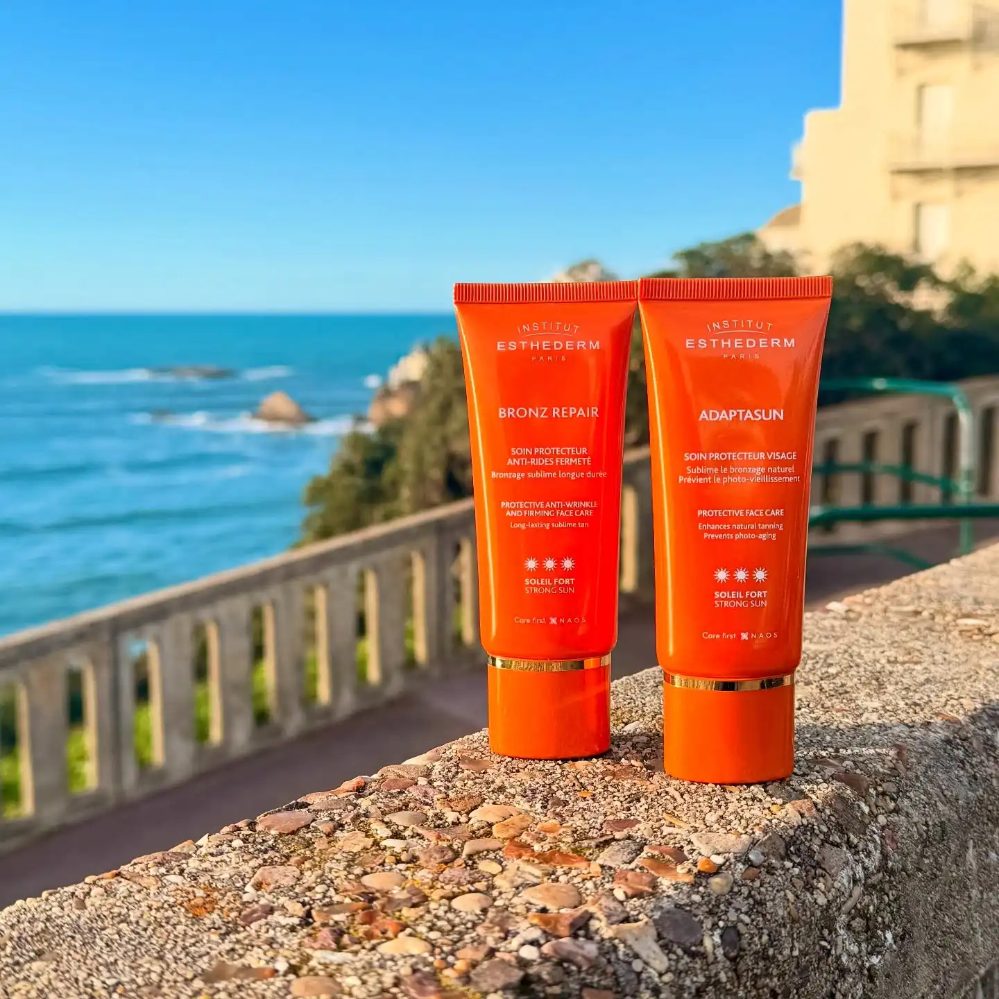 The sun is back ! (Re)découvrez nos produits solaires Esthederm 🌞