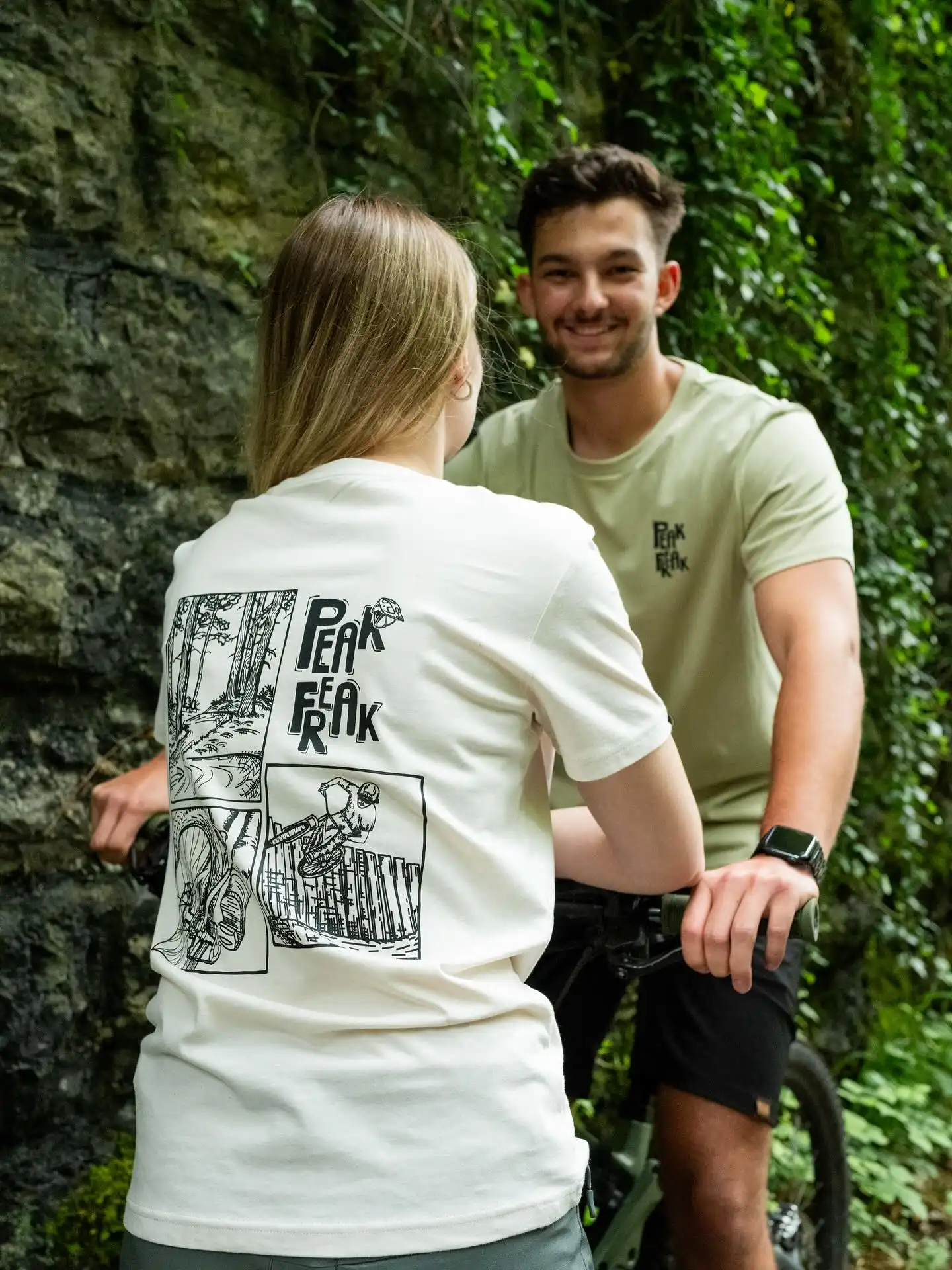 🚵 Ride in Style! Unser Bike Vibes T-Shirt - bequem, fresh und ready für jede Tour😎💥
Und das Beste: Du kannst dieses T-Shirt zusammen mit den coolen @rideninjaz Fahrradhandschuhe gewinnen!🏆
Schon beim Gewinnspiel mitgemacht? Wenn nicht, jetzt wird‘s Zeit!⏳
👉 Geh zum letzten Reel und mach mit!💥
Gewinner*innen dürfen vor Ort ihre Farbe und Größe aussuchen🍀💪
Teilnahme bis zum 22.08. - don‘t miss it!
📸 @jeroenbeumer
#peakfreak #forrealpeakfreaks #gewinnspiel #ninjaz #ninjazgloves #gewinnspiel #bikevibes #rideandvibe