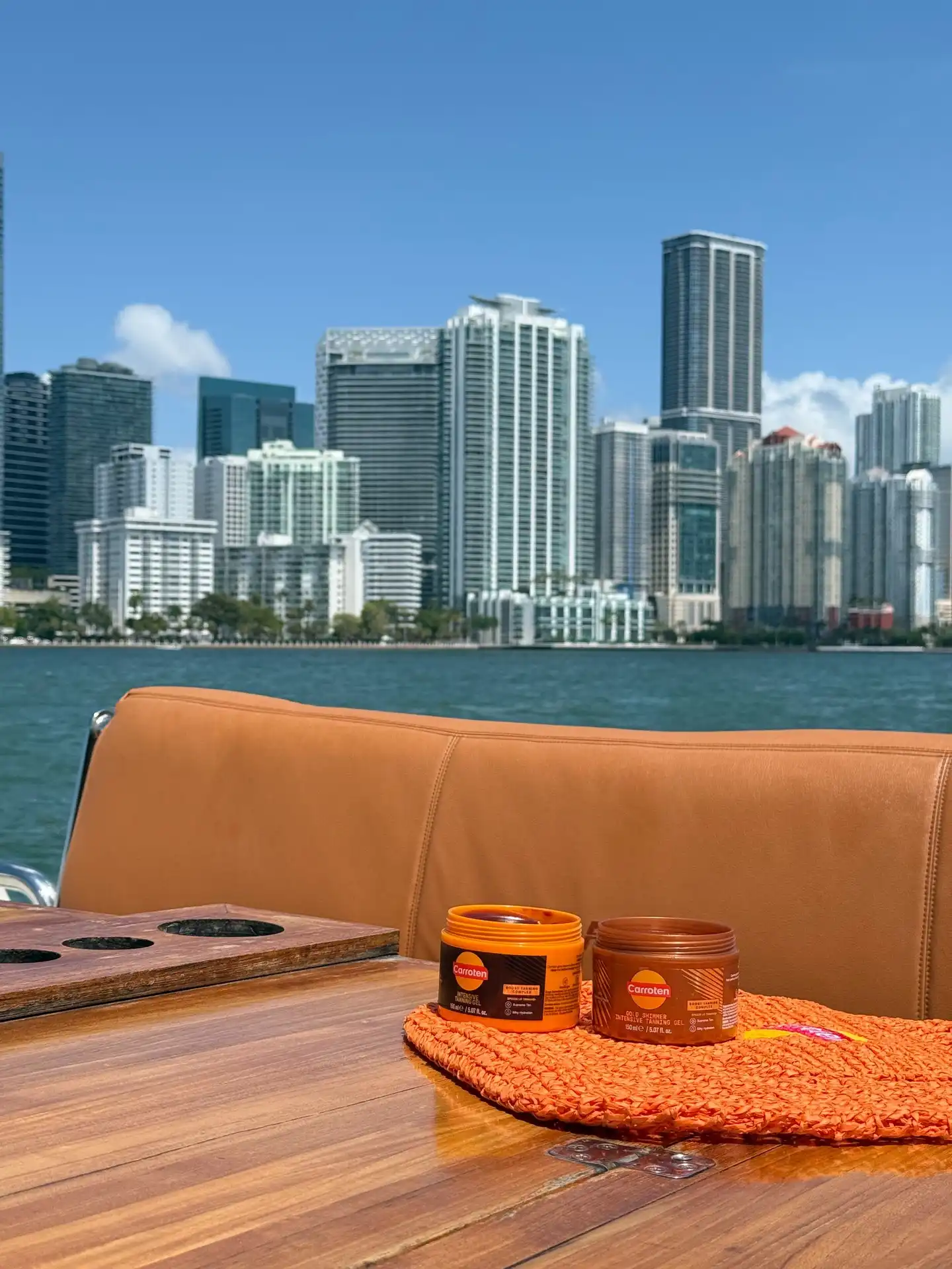 One of our fav glow destinations… MIAMI 🌴
What’s your favorite place to relax and recharge your glow?