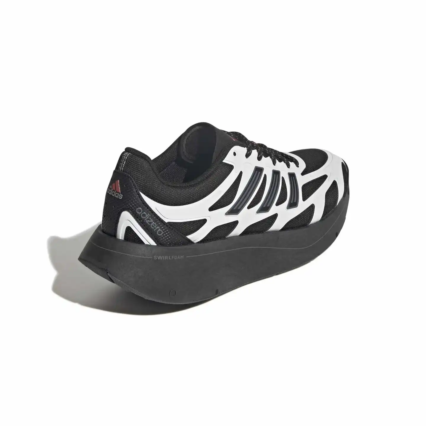 Speed trifft Style. ⚡️ Leicht, dynamisch, stylisch – der neue @adidas Adizero Aruku JS3721 ist da! ⚡️
Der Adizero Aruku JS3721 bringt Running-Vibes auf die Straße – inspiriert vom legendären Adizero PR der 2000er.
Mit leichtem Mesh, TPU-Cage und der innovativen Swirlfoam-Zwischensohle mit Stickstoff-Dämpfung liefert er ultimativen Komfort und ein energiegeladenes Laufgefühl.
Ein Sneaker, der Fashion und Performance perfekt mixt – ready für deinen aktiven Alltag. 👟✨ @adidasgermany

Shop now: www.brooklyn-shop.de

#adidas #adizero #adizeroaruku #adidasoriginals #streetwearstyle #sneakerhead #runninginspired #performancewear #urbansneaker #freshkicks #sneakercommunity #brooklyn_shop #comfortfit #modernlook #swirlfoam #speedstyle