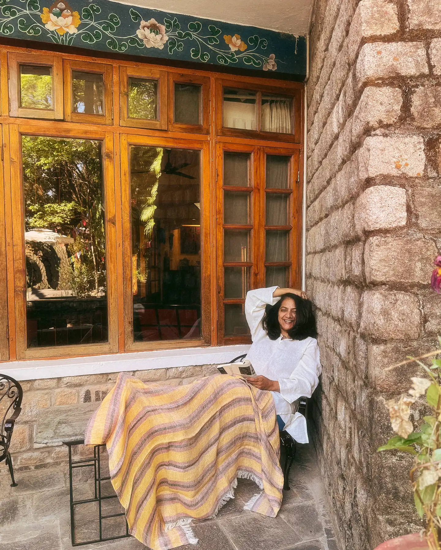 “Corners - Such gentle companions in our lives- holding us when we need to pause, creating space when life feels too wide, reminding us that sometimes life doesn’t always need a center; sometimes it blooms quietly, on the edges.

Corners - Giving us perspective, letting us retreat, reflect, and breathe, and appearing as a little sanctuary in every room, every space, every journey, across life !

Today, this is my THAT corner. Tomorrow, it may be a chair by the window, or a nook by a river. We all need our corners to heal and re-emerge! Nahi ?!❤️”

#slowliving #retreat #healingjourney #linenlove #norbulingka @norbulingkainstitute ❤️