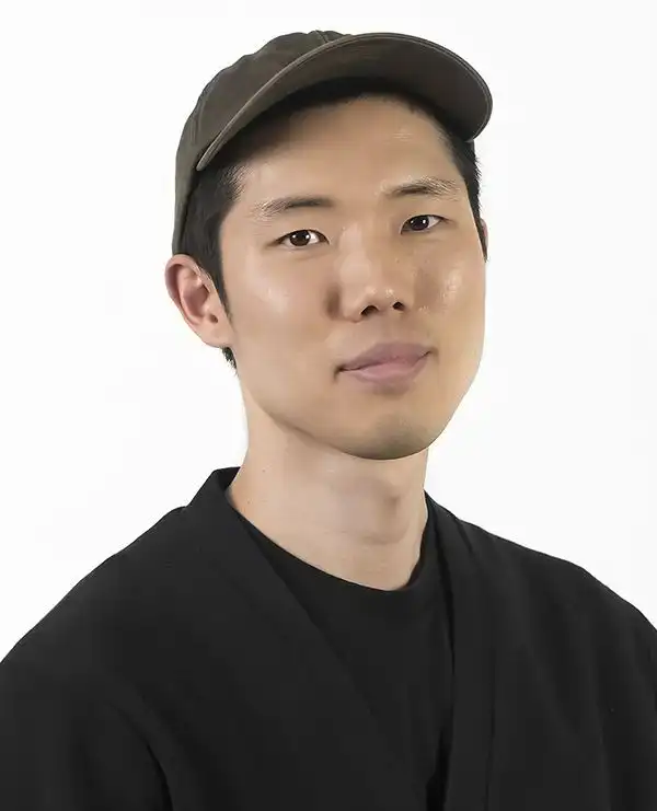 Artist Statement: Seuil Chung
I observe my physical and psychological desires and translate them into abstract ceramic objects. This formal abstraction is intended to provoke varied interpretations that shift with each viewer’s perspective. Furthermore, by grouping multiple works under a specific theme for exhibition, I construct narratives that question the boundaries between ethics and transgression, reason and madness, while reflecting on the underlying impulses of desires rooted in my personal experiences. For example, my recent solo exhibition,