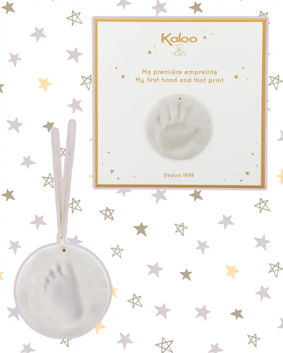 Create lasting memories with your little one using the Kaloo Baby Imprint Kit. This easy-to-use DIY baby handprint and footprint kit lets you capture your baby's tiny hands and feet in soft, baby-safe clay—no baking or mixing required.