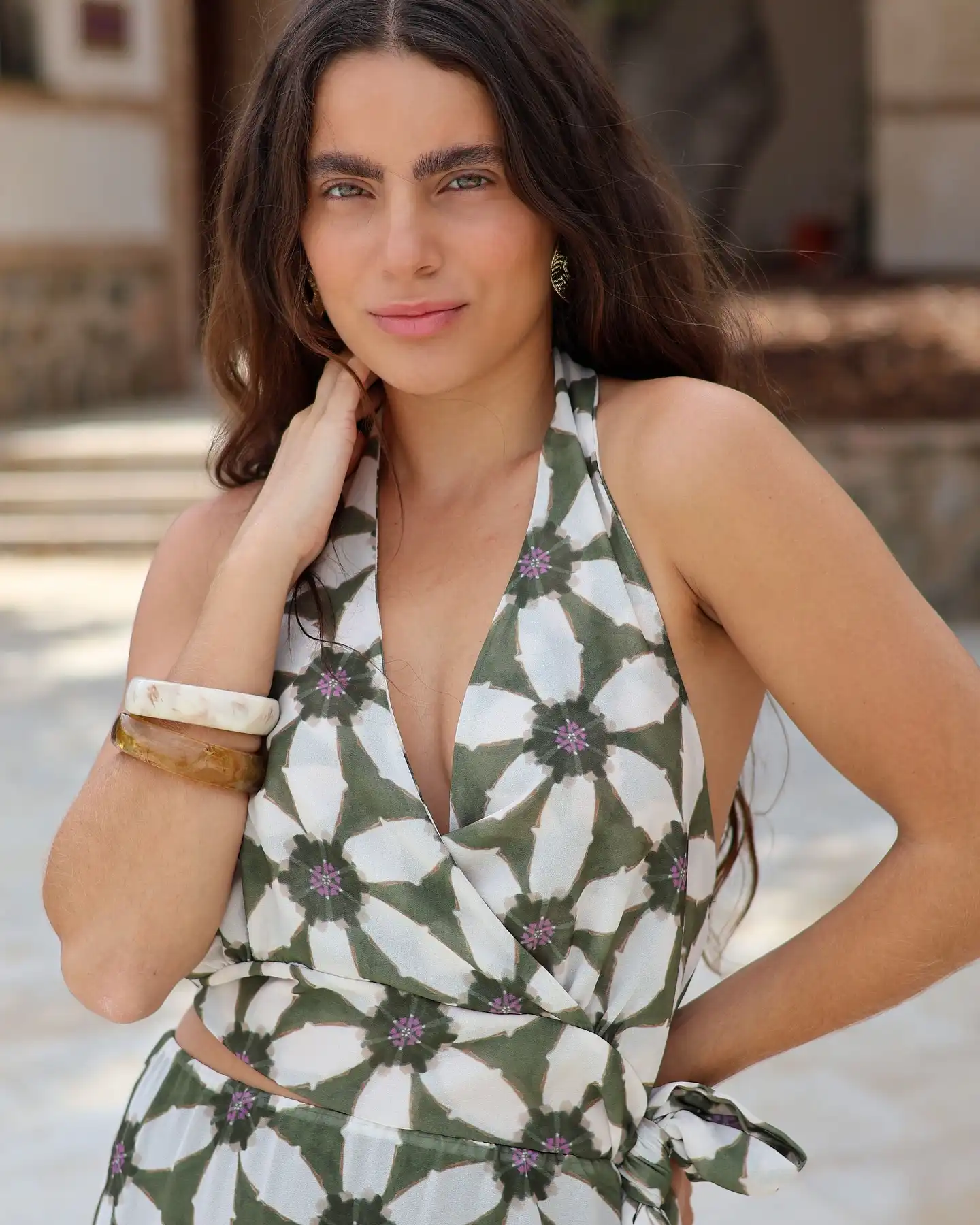 Conjunto Elyanis ✨ en 6 colores , ¿cuál tú favorito?🤔

#conjuntos #moda #invitadas #verano #lookdeldia