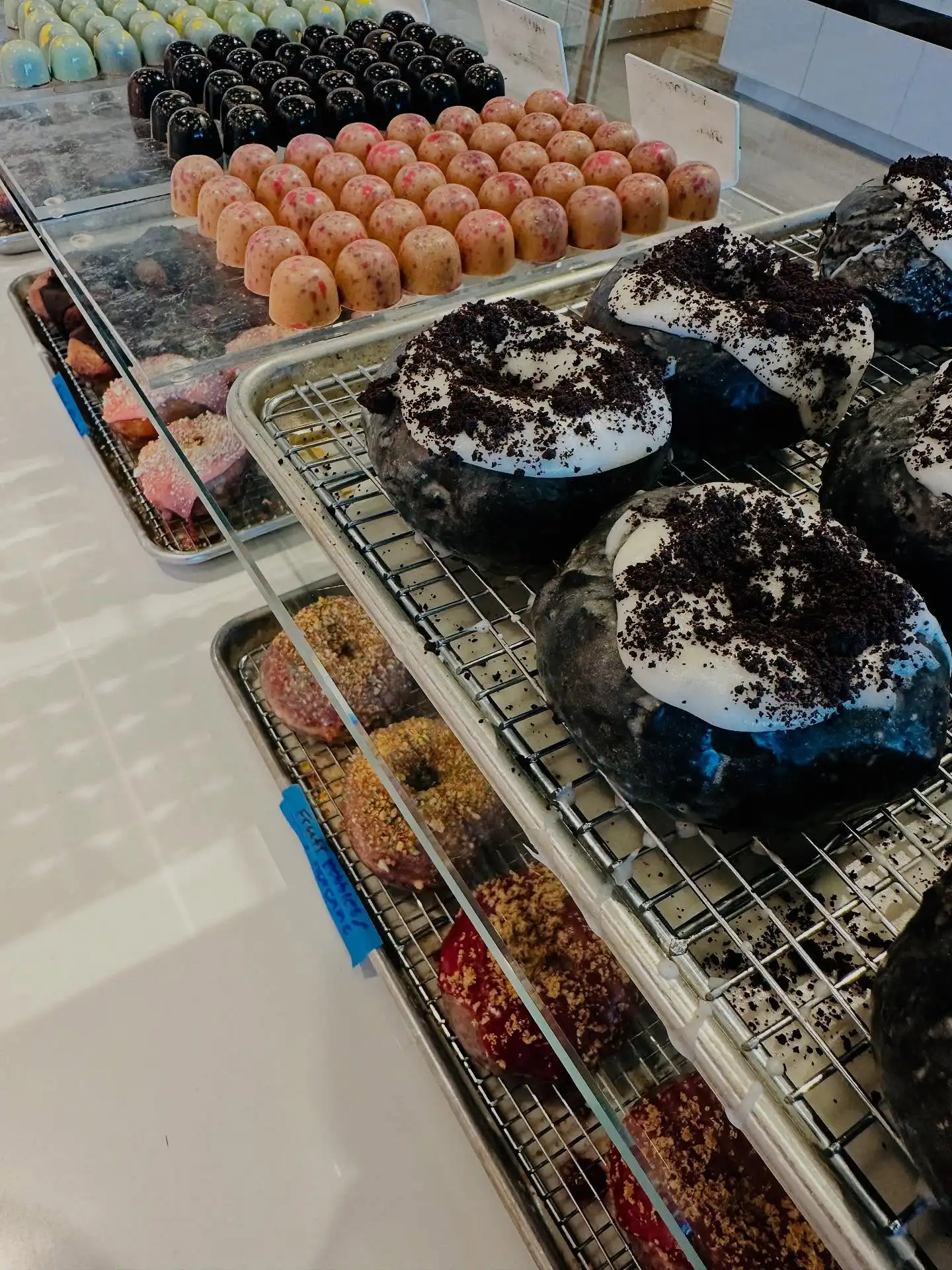 6 Piece Vegan Bonbon Box – Naked Chocolate