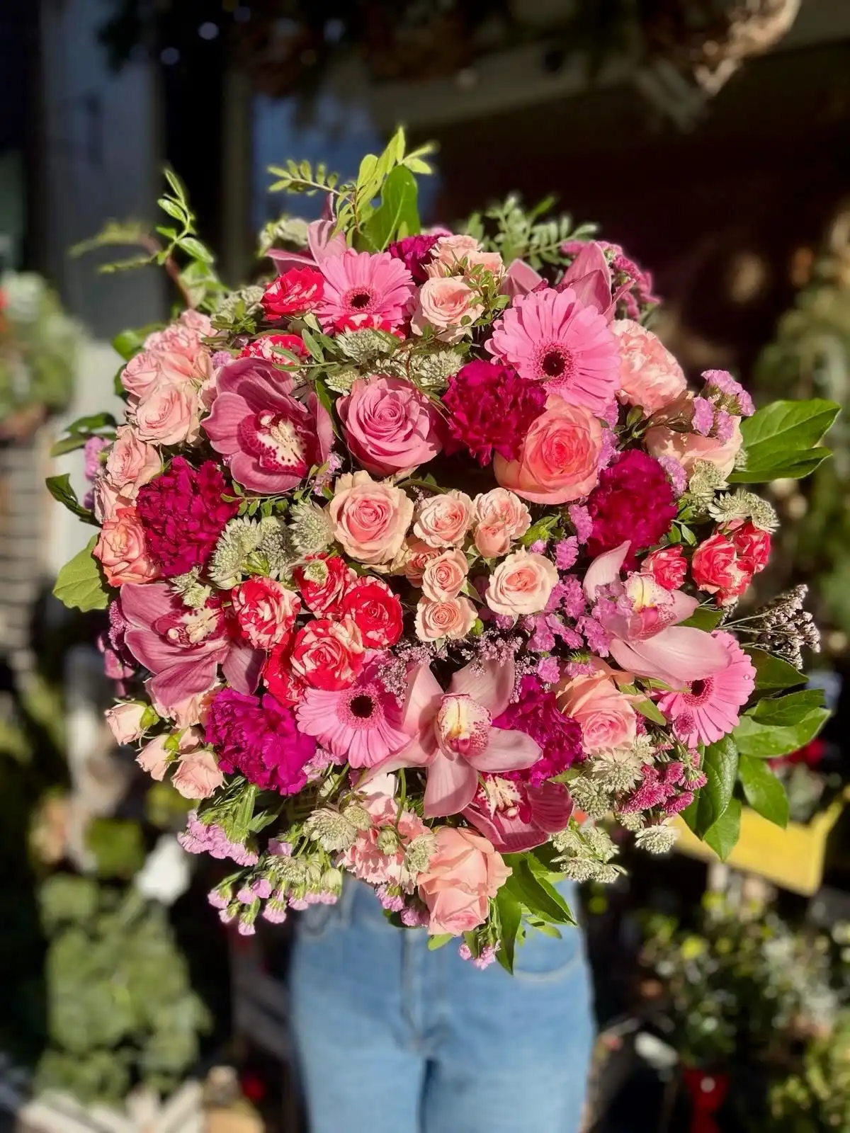 Powerful Pinks in this amazing hand tied flower bouquet 💖💖

Blooming Amazing Flower Company
Gold Award Winner - Flower Shop of The Year

38 Ranelagh Village
Dublin 6 
D06 E4H3
Ireland
Tel : + 353-1-491 0233

Web : www.bloomingamazing.ie
Email : info@bloomingamazing.ie
.
.
.
#bloomsoftheday #smallbusiness #floristsofinstagram #floraldesigns