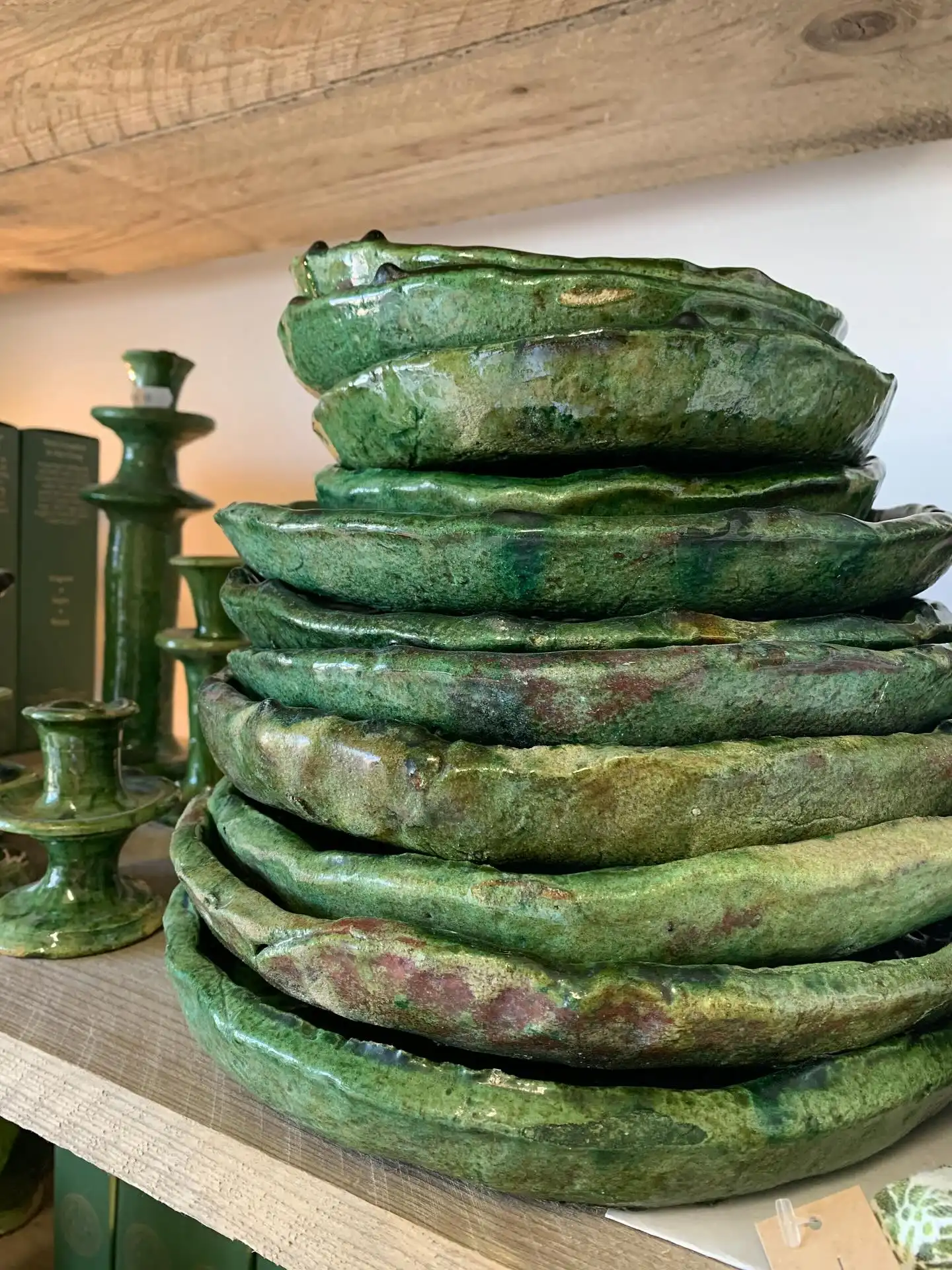 Tamegroute Pottery Restock and I couldn't be more thrilled with it. The deep green and handmade, organic shapes move me so much, they evoke memories of adventures and hot sunny days.
We are open all weekend 10am to 5pm and look forward to welcoming you ♥️