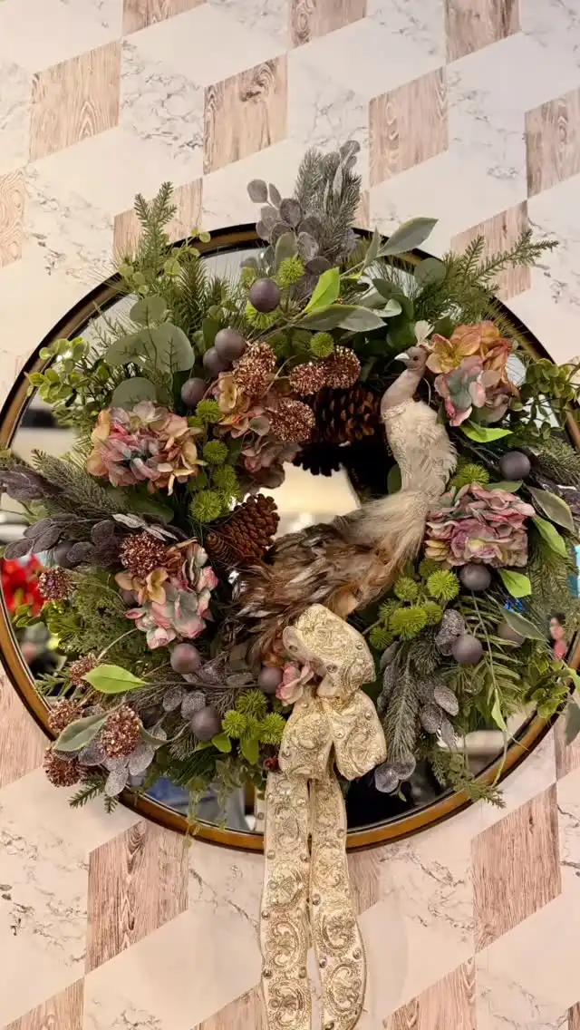 Adding a bit of Christmas glamour 🦚🦚🦚
Blooming Amazing Flower Company
Gold Award Winner - Flower Shop of The Year
38 Ranelagh Village
Dublin 6
D06 E4H3
Ireland
Tel : + 353-1-491 0233
Web : www.bloomingamazing.ie
Email : info@bloomingamazing.ie
.
.
.
#bloomsoftheday #smallbusiness #floristsofinstagram #floraldesigns #christmas #holidays #glamour