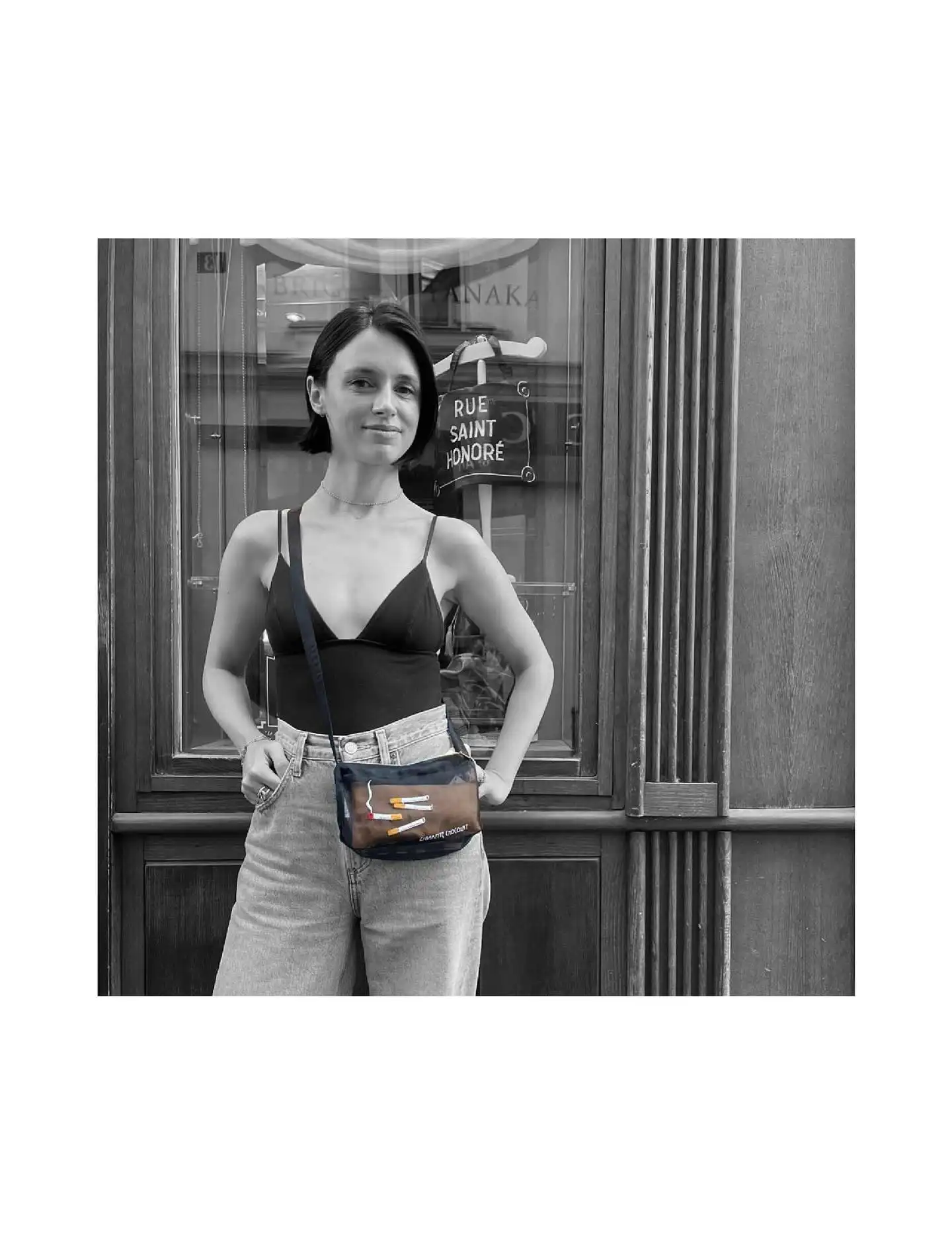 ✨ Cigarettes et Chocolat :  un classique de notre collection permanente en organza.
Léger, raffiné et intemporel. Toujours élégant, toujours unique. 

#CigarettesEtChocolat #OrganzaBag #ClassiqueIntemporel #ArtisanatDeLuxe #StyleÉlégant