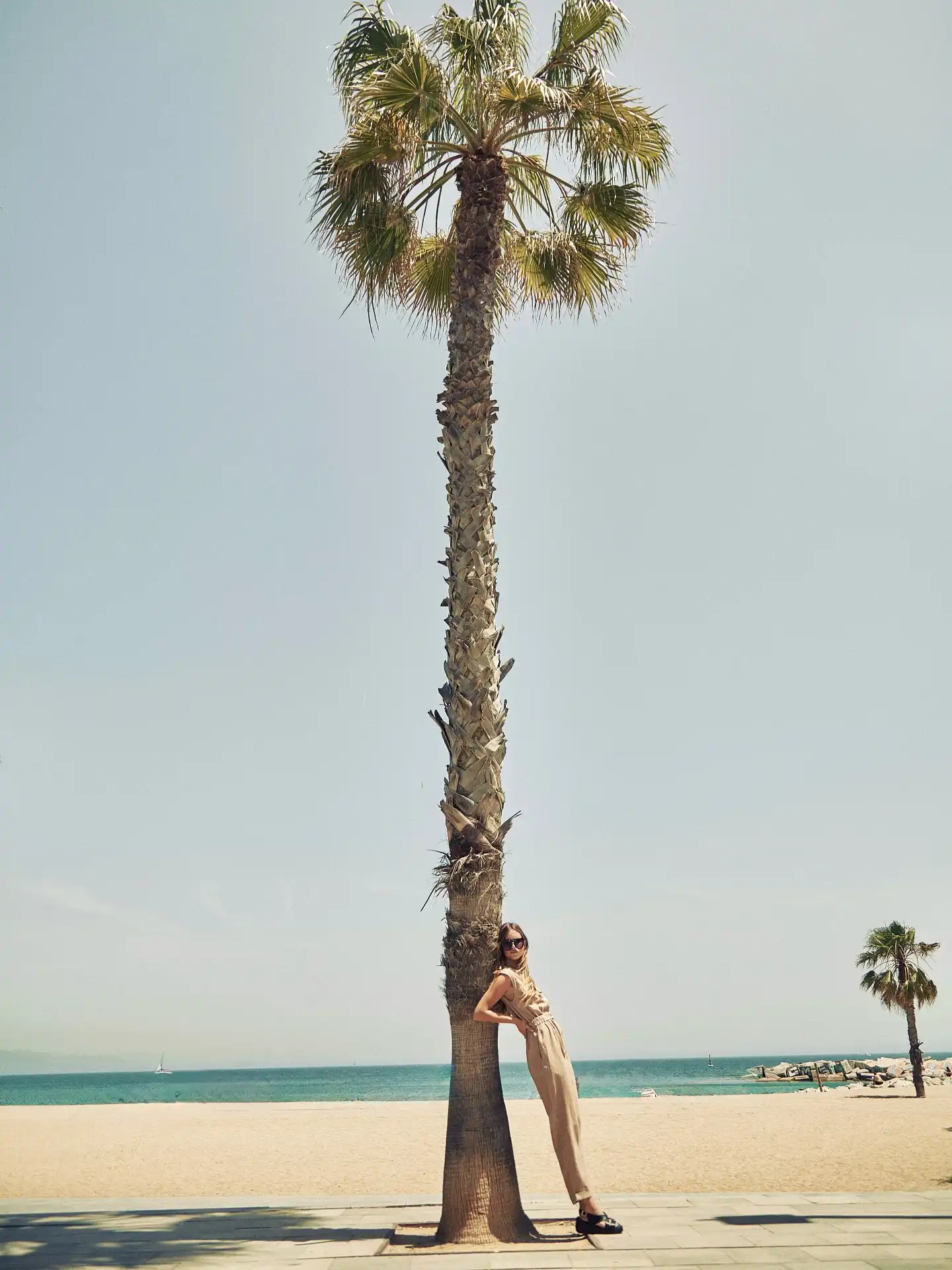 The perfect combo: arena, sol y nuestras sandalias Bera. 🌴🥥

#callaghanshoes #technology #trends #shoes #fashion