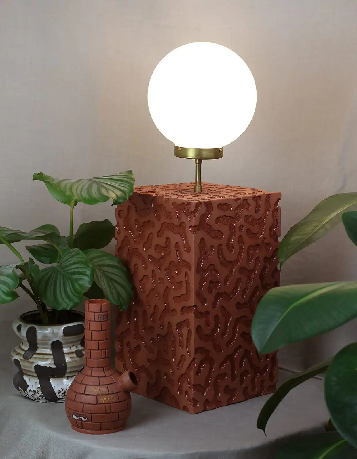 We’re always open to crazy commissions! Send us your idea and let’s talk about it ✨ 
Fun fact: most of our sales are shipped outside Spain safely. No matter where you’re in the world, we can reach you. 

Lamp #1 Available
Lamp #2 Available
Lamp #3 Sold

#handmadeceramics #customceramics #pottery #minxfactory #stoneware #clay #tablelamp #lightdesign