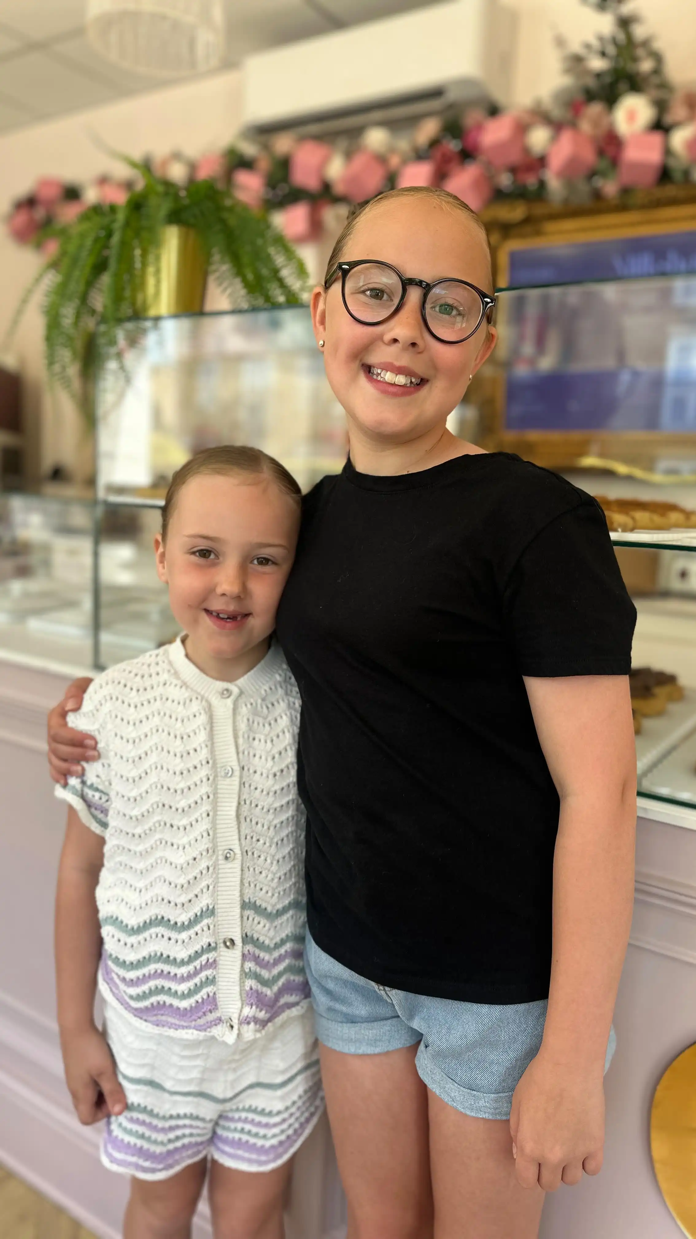 DAY IN THE LIFE - KIDS EDITION 🩷✨

To all the parents juggling work and kids right now … WE’VE GOT THIS! 🙌🏼 

What my kids get up too when being dragged to work 🙊

Hope everyone’s having a lovely summer so far 🫶🏼

#dayinthelife #bakery #kent #sittingbourne #bakerylife