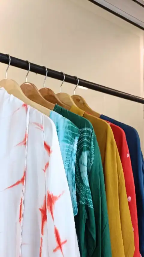 “This is what creativity looks like when everyone’s in sync.”
.
.
.
#SustainableClothing #SlowFashion #EthicalClothing #OnlineShopping #IndianFashionDesigners #IndianDesignerOutfits #ShopLocal #Malhaar2025 #summer #monsoon
#VocalforLocal #OnlineSale #IndianDesignerOutfits #fyp #instagood #KarunaKhaitan #tiedye #CulturalHeritage #HarmonyWithNature #tiedyefashion