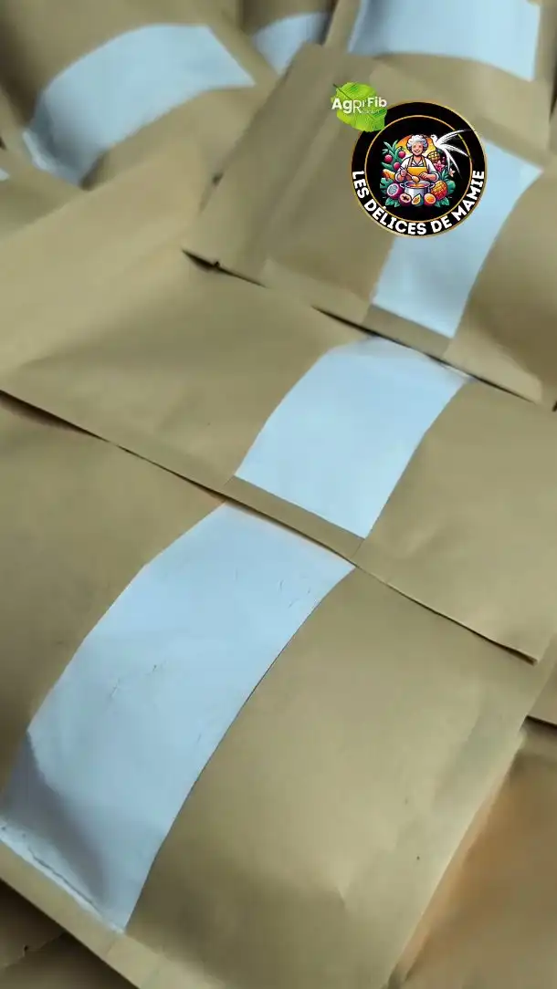 🌱✨ NOUVELLE VIDÉO ✨🌱

Découvrez la fabrication artisanale de notre farine de patate douce 100% La Réunion 🏝️💚
Sans gluten, faible indice glycémique et surtout délicieusement saine, elle est parfaite pour vos recettes sucrées ou salées 🍰🥖🥞

Dans cette vidéo, suivez toutes les étapes :
👉 De la sélection des patates douces locales
👉 À leur préparation et déshydratation
👉 Jusqu’au conditionnement dans nos sachets Kraft , 50g ,100g et 500g🌾

Une farine locale, nutritive et gourmande, qui valorise les richesses de notre île tout en réduisant le gaspillage alimentaire 🌍💪

📹 Regardez, partagez et laissez un 💛 si vous aussi vous soutenez la production locale !

#farinepatatedouce #100pourcentlaréunion #sansgluten #lesdélicesdemamie  #artisanatréunionnais #zérogaspillage
