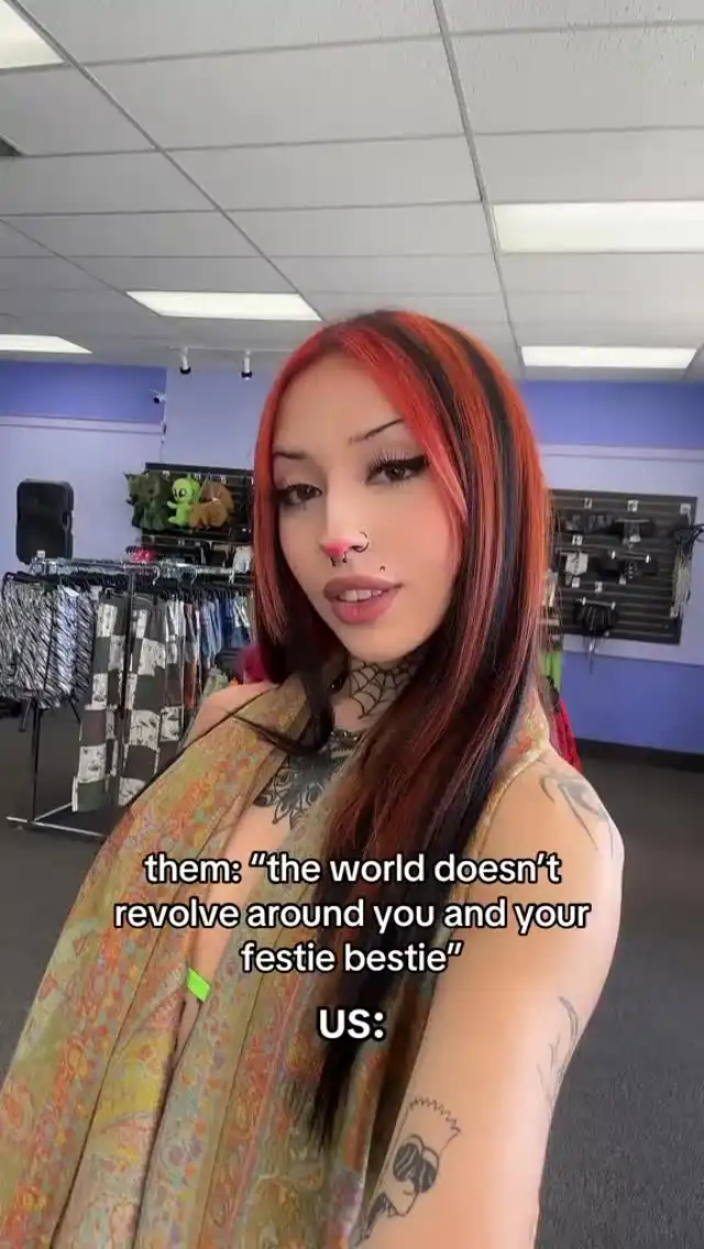 It obviously does? 👀
#ravestore #az #smallbusiness #explorepage #festivalseason