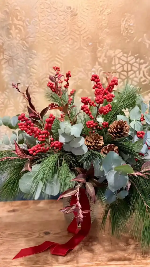 Fresh florals, warm welcomes and all is calm 🎄✨

Available in store and online. Order early to avoid disappointment! 

Blooming Amazing Flower Company
Gold Award Winner - Flower Shop of The Year

38 Ranelagh Village
Dublin 6 
D06 E4H3
Ireland
Tel : + 353-1-491 0233

Web : www.bloomingamazing.ie
Email : info@bloomingamazing.ie
.
.
.
#chrisrmas #christmascollection #homedecorating #christmasdecor #bloomsoftheday #smallbusiness #floristsofinstagram #floraldesigns