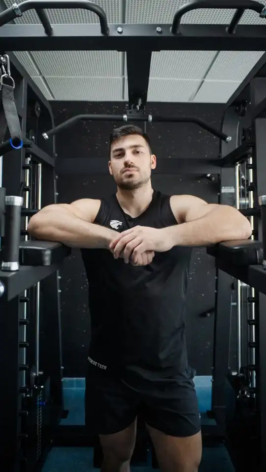 Many exercises 🔄 One machine

🆕 Smith machine F30
🔥By Fitness Tech
.
#fitness #fitnesstech #multifunction #multipower #fullbody #armday #gym