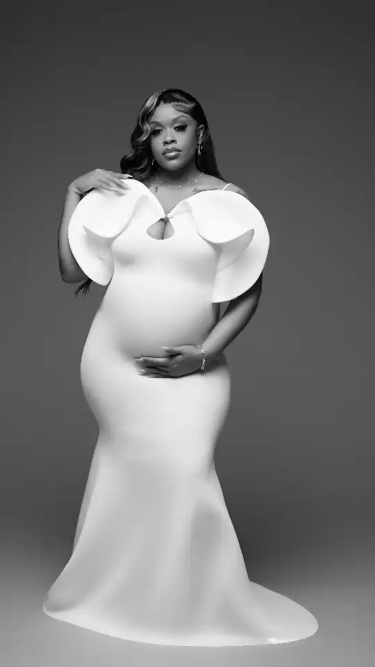 📢NEW GOWN ALERT

Feeling overwhelmed trying to find the perfect baby shower, gender reveal, or maternity photoshoot dress? We get it. The stress of finding a dress that's comfortable, stylish, and fits just right for this special time can be a lot. 

​At ShopMom2B, we believe that every expecting mom deserves to feel beautiful without the stress of buying an expensive, one-time-wear dress. 

Our nationwide RENTAL service makes it easy and affordable to find your dream look. Simply browse our curated collection, reserve your gown for your special date, and we’ll handle the rest. 

We take care of the cleaning so you can focus on what really matters: celebrating your motherhood journey.

WWW.SHOPMOM2B.COM
RENT IT. ROCK IT. RETURN IT.®️

👗: Talya Gown

📍Louisiana 📷: @skypie_studio 

#luxury #maternity #maternityphotography #firsttimemom #photography #momlife #preggo #mom #bump #girldad #boymom #pregnancy #pregnant #maternityshoot #thirdtrimester #maternityphotographer #maternityfashion #momtobe #babyboy #baby #babygirl #honestmotherhood #motherhoodrising #motherhoodunplugged #dearphotographer #motherhood #rent