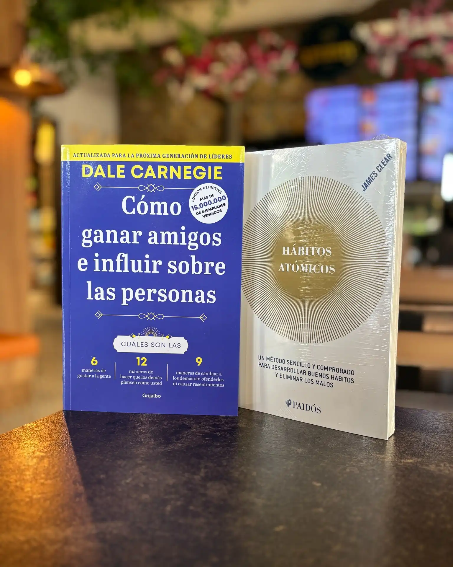 ¿Ya tienes los más vendidos de la FIL 2025? 📚🔥

¡No te quedes fuera de la conversación! 
Corre a nuestras sucursales y descubre los libros que están marcando tendencia. Una selección imperdible de los títulos más comentados, de todos los géneros y para todos los gustos.

#Libros #FIl #Panamá #FeriaDelLibro